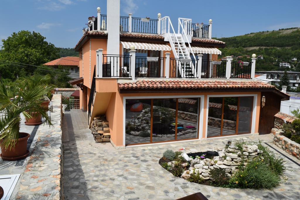 Boutique Villa Rosa Dei Venti Balchik Exterior photo